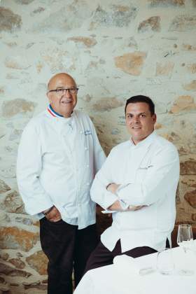 Serge &amp; Maxime, Restaurant étoilé Michelin Gard, Maison Chenet Entre Vigne et Garrigue